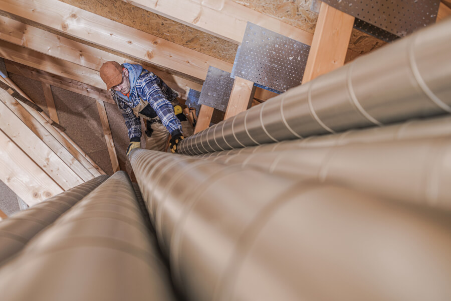btrained-sealing-insulation-hvac-technician.jpg