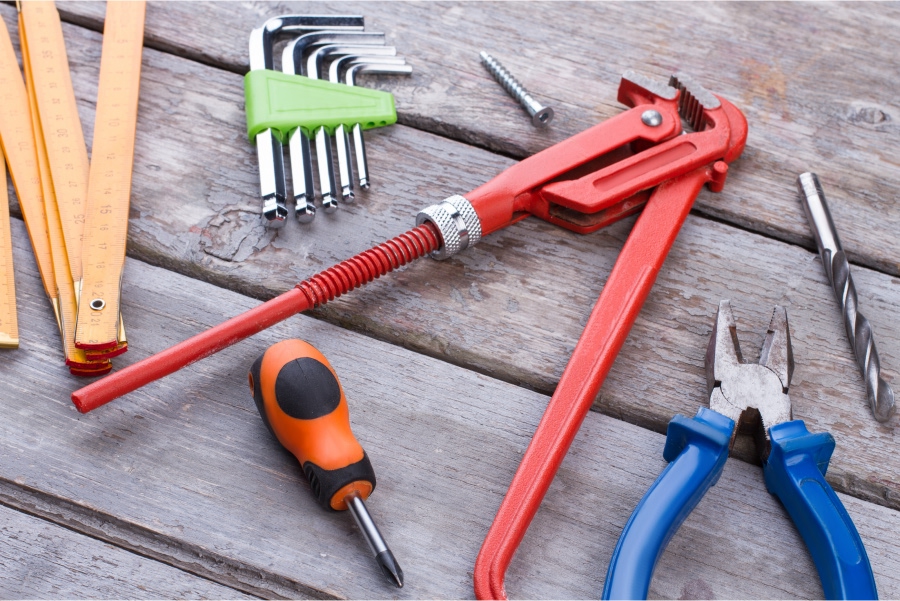How to Build Your HVAC Tool Kit on a Budget as a Student